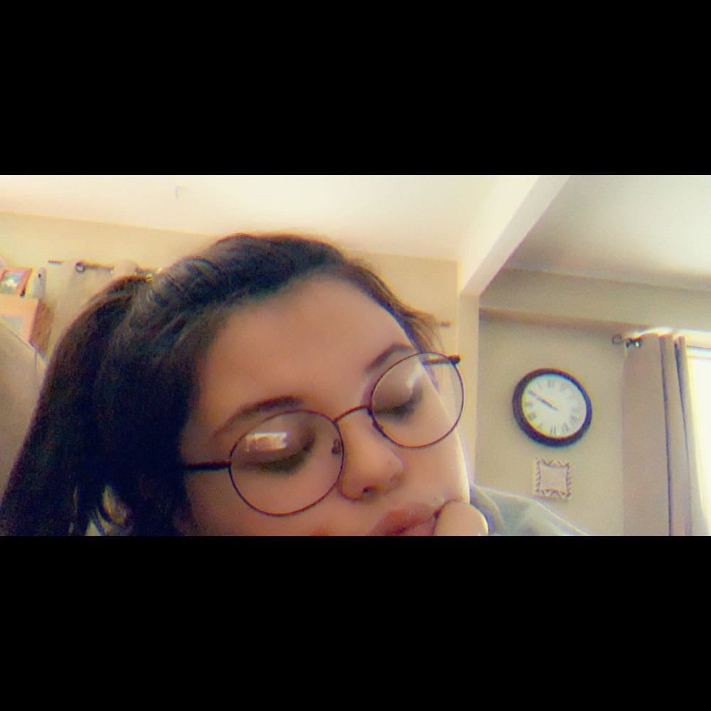 Meet your Posher, Brittni